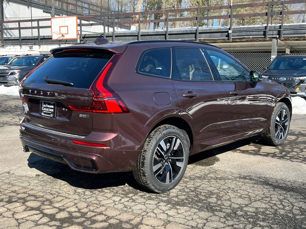 New 2026 Volvo XC60 B5 Plus SUV
