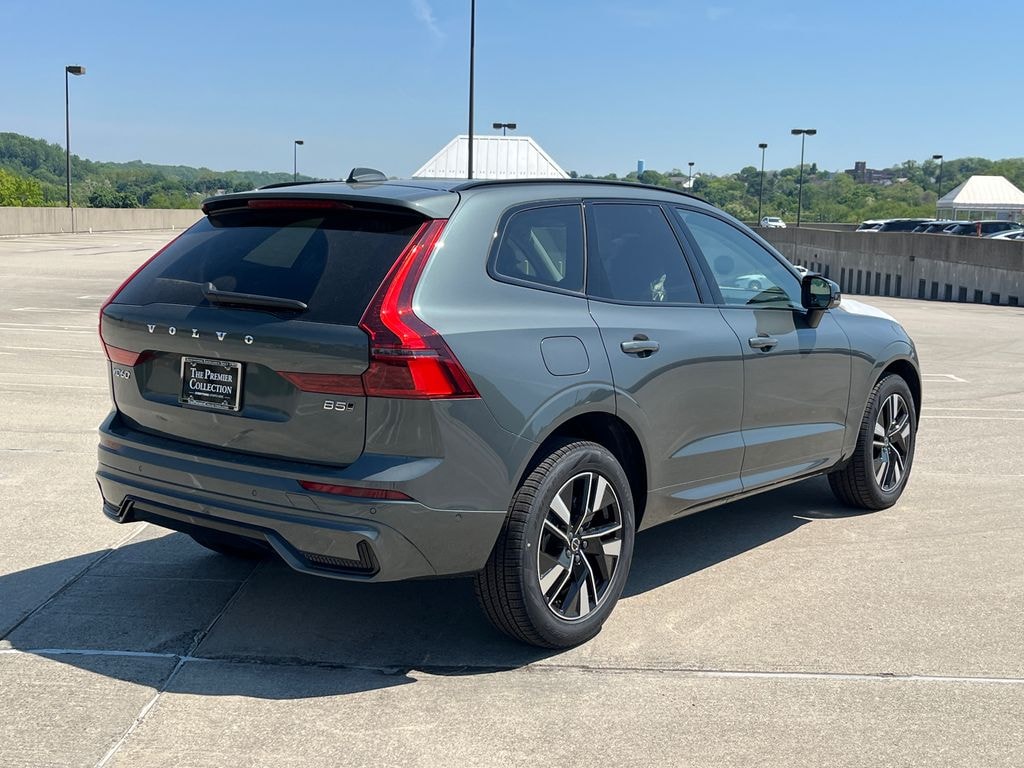 New 2026 Volvo XC60 B5 Plus SUV
