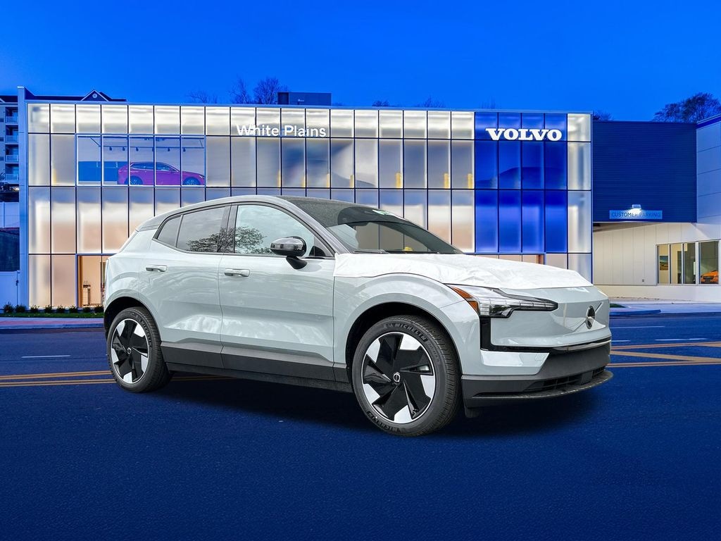 New 2026 Volvo EX30 Twin Motor Plus SUV