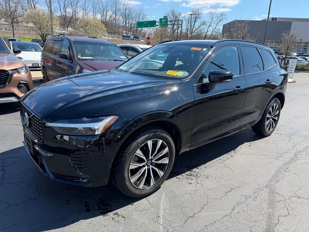 Used 2023 Volvo XC60 B5 AWD Plus Dark SUV