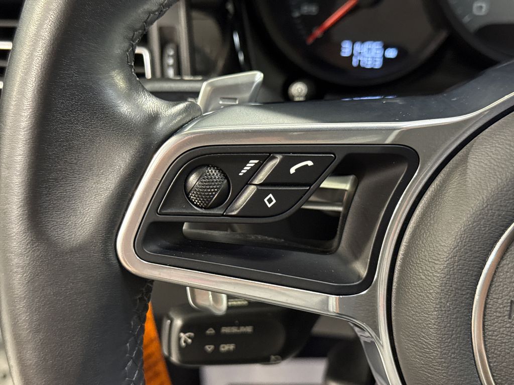 2021 Porsche Macan S - Photo 12