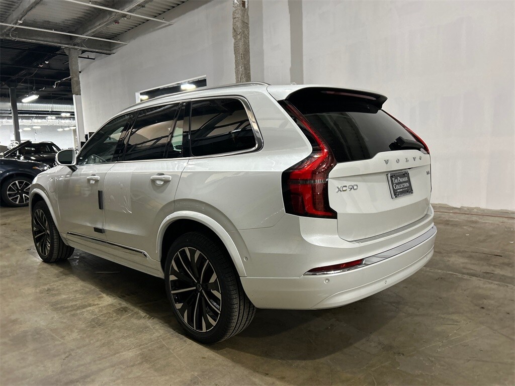 New 2026 Volvo XC90 plug-in hybrid T8 Ultra 7-Seater SUV