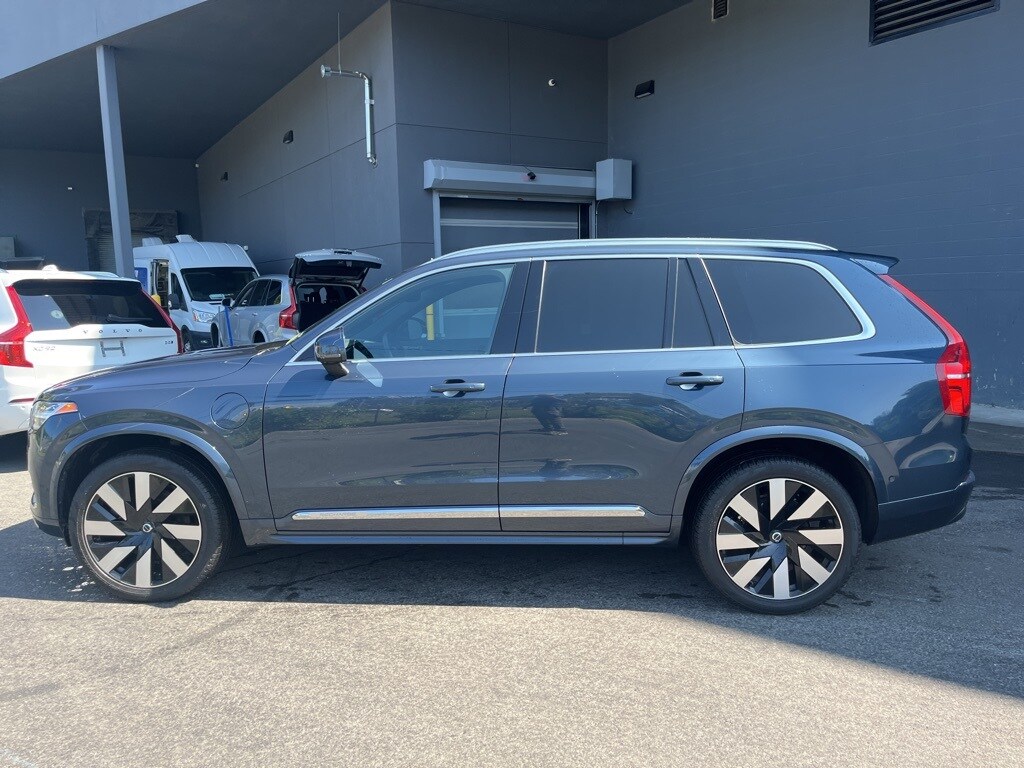 Certified 2024 Volvo XC90 plug-in hybrid T8 Ultimate Bright 7-Seater SUV