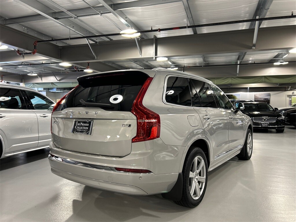 2024 Volvo XC90 B5 Core photo 2