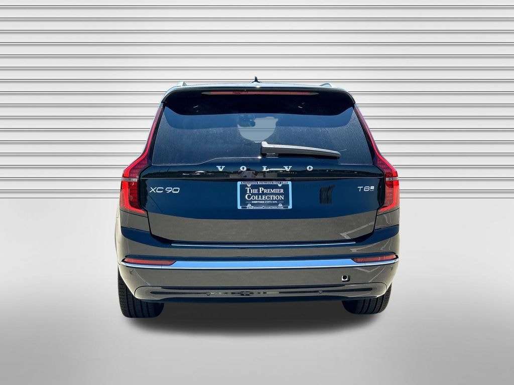 New 2026 Volvo XC90 plug-in hybrid T8 Ultra 7-Seater SUV