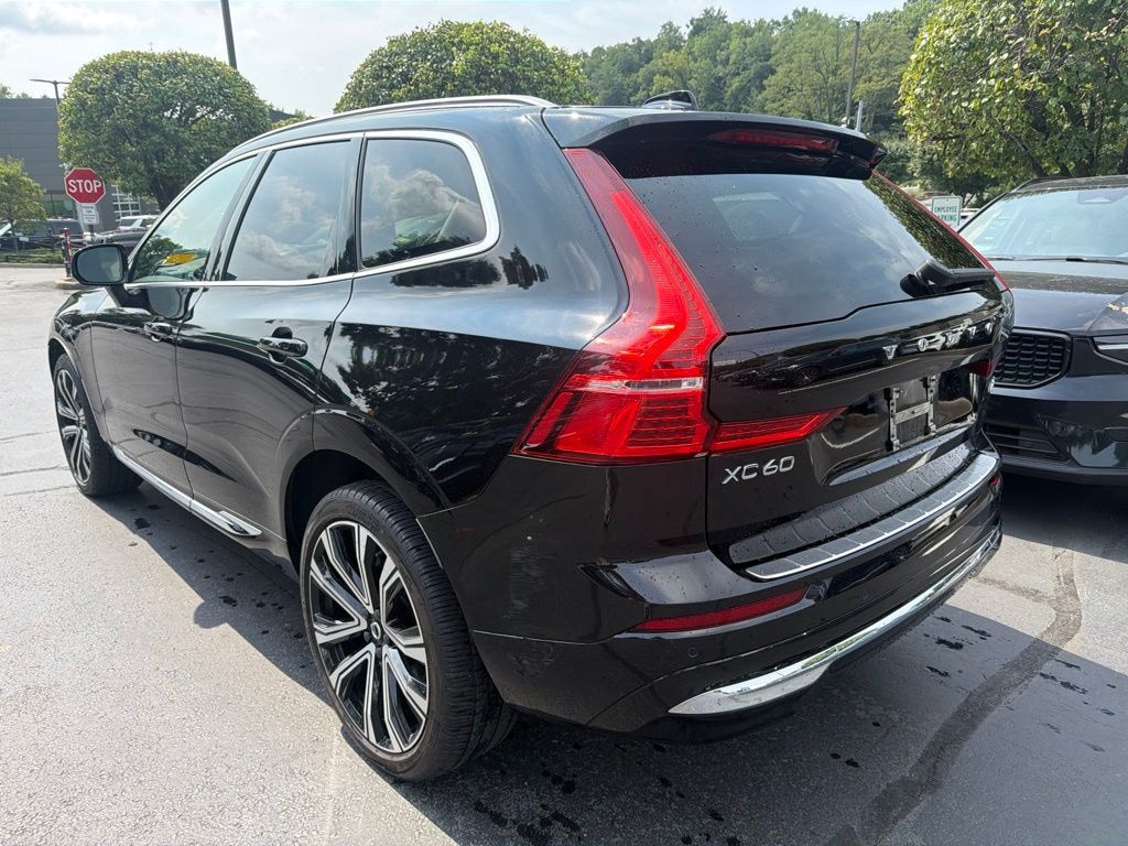 Certified 2023 Volvo XC60 B6 AWD Ultimate Bright SUV