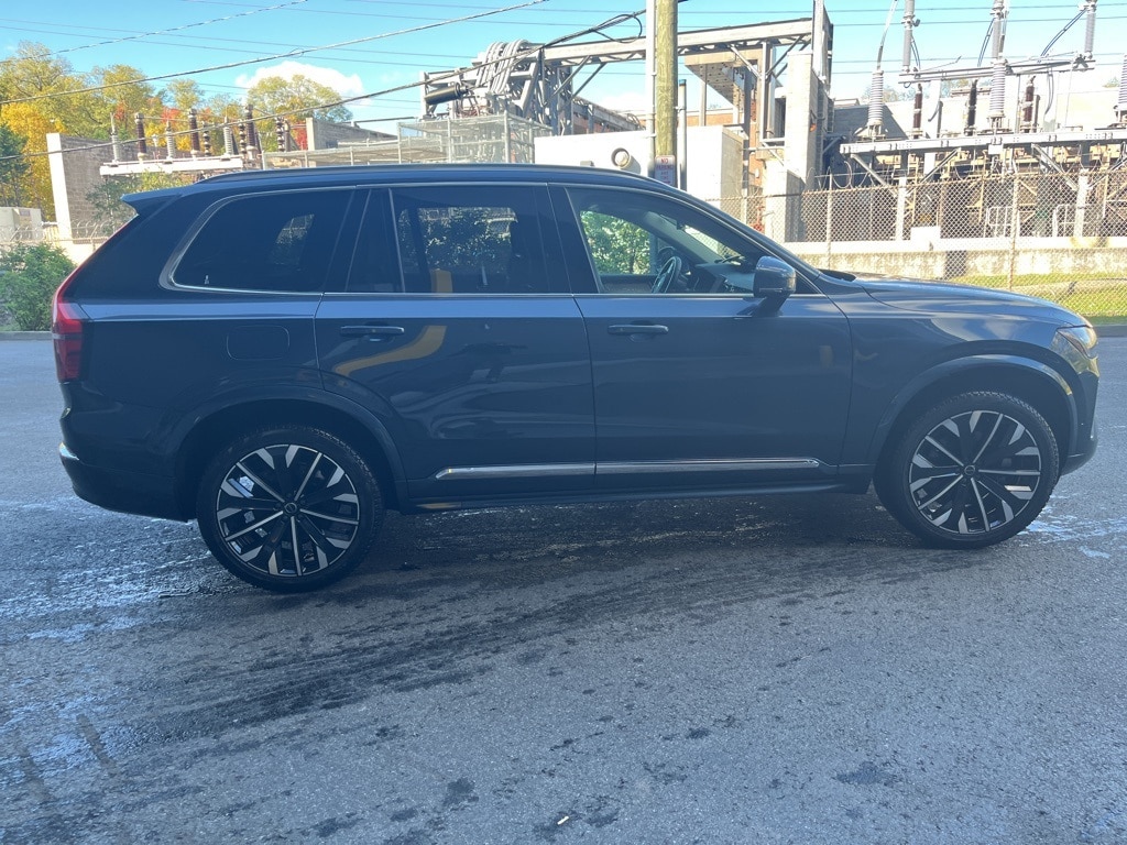 Certified 2025 Volvo XC90 B5 (2025.5) Plus 7-Seater SUV