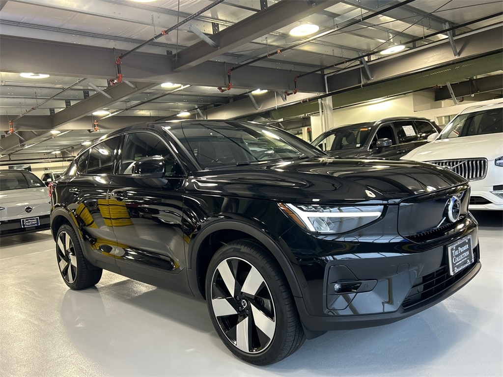 2023 Volvo C40 Ultimate