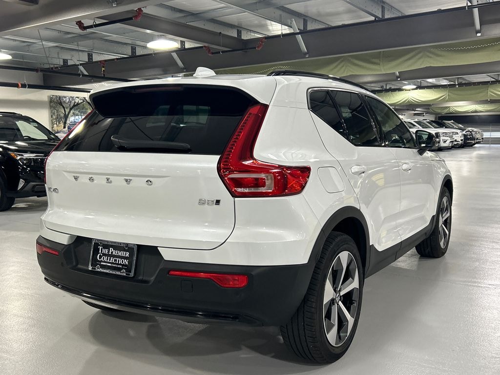 Certified 2023 Volvo XC40 B5 AWD Plus Dark SUV