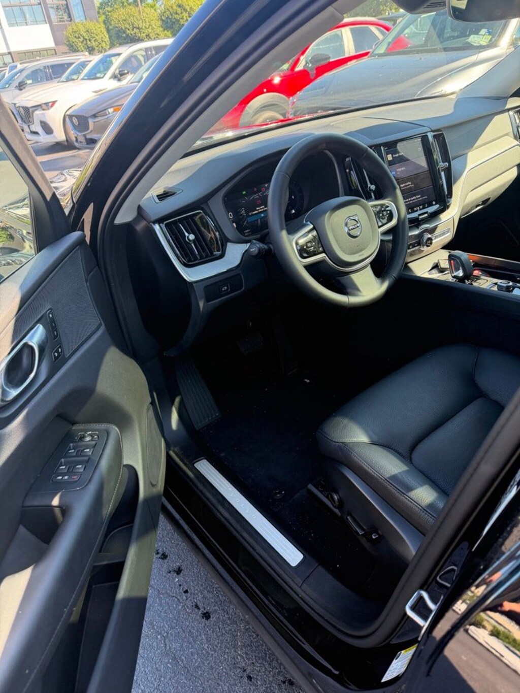 Used 2025 Volvo XC60 B5 Plus SUV