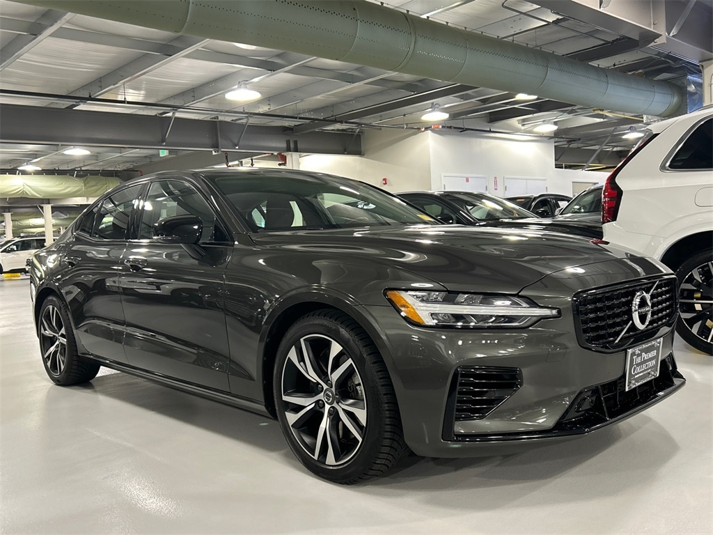 Used 2021 Volvo S60 Recharge Plug-In Hybrid T8 R-Design Expression Sedan