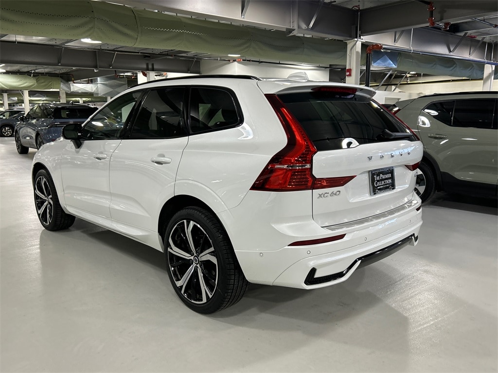 Certified 2024 Volvo XC60 B5 Ultimate Dark SUV