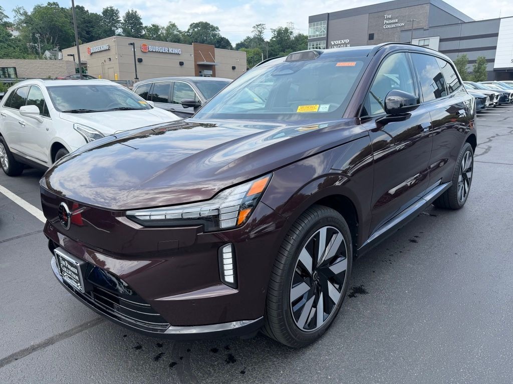 Certified 2025 Volvo EX90 Twin Motor Ultra 6-Seater SUV