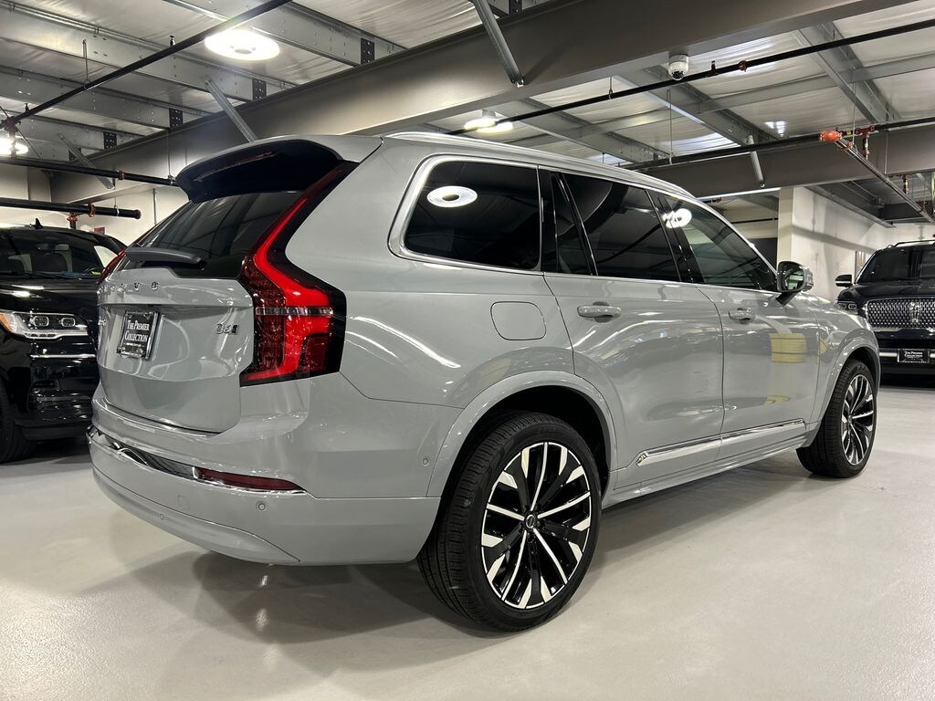 New 2026 Volvo XC90 B6 Plus 7-Seater SUV
