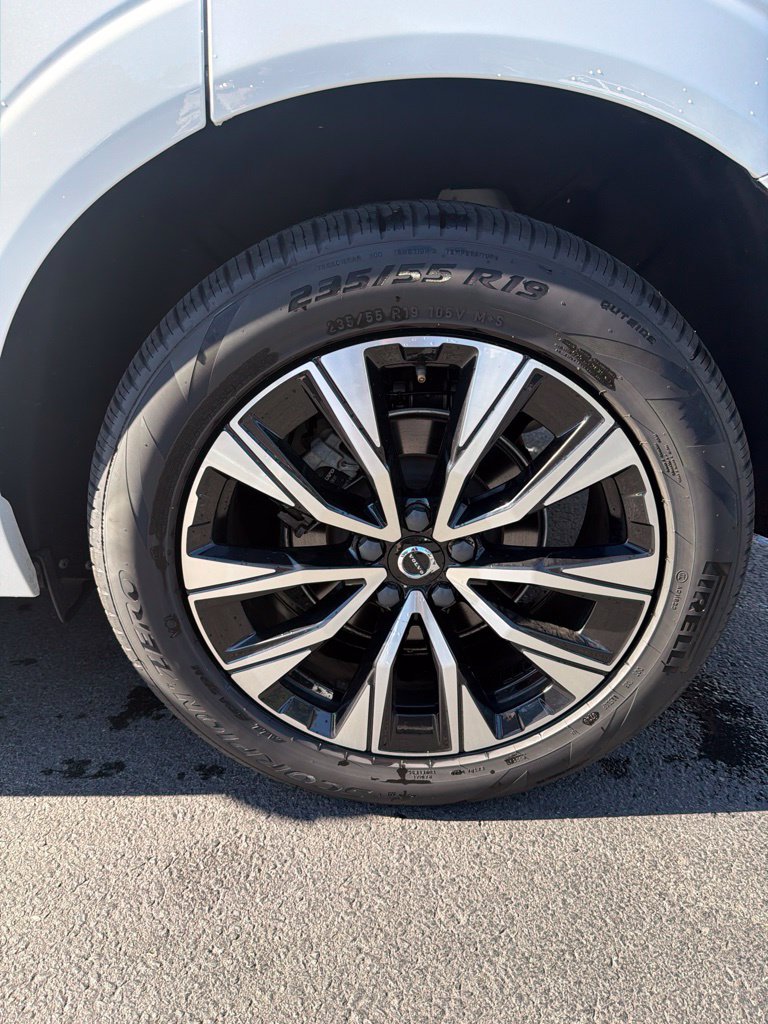 Certified 2023 Volvo XC60 B5 AWD Core SUV