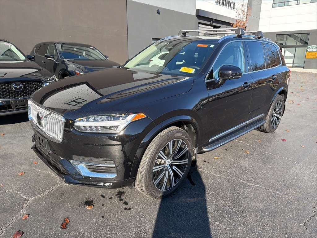 2024 Volvo XC90 Plus's photo