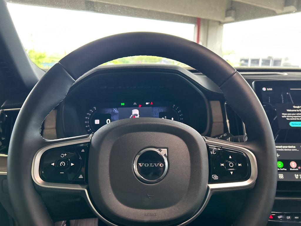 2026 Volvo XC90 Plus - Photo 12