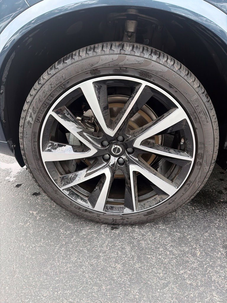 Used 2025 Volvo XC90 B5 Plus SUV