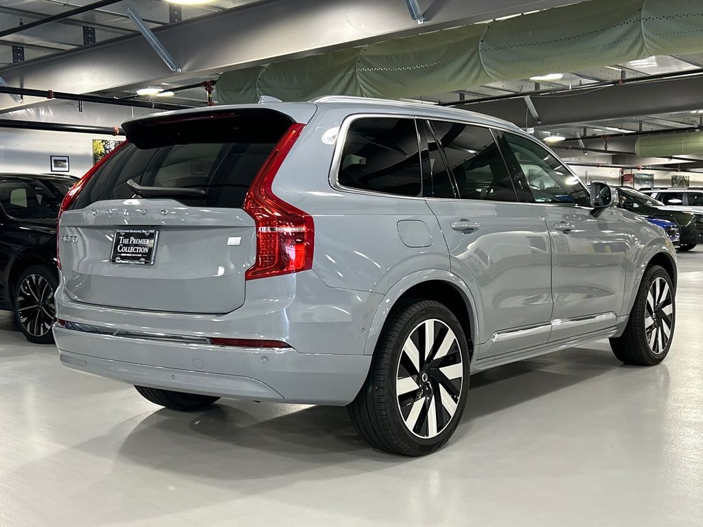 Certified 2024 Volvo XC90 plug-in hybrid T8 Plus Bright 7-Seater SUV