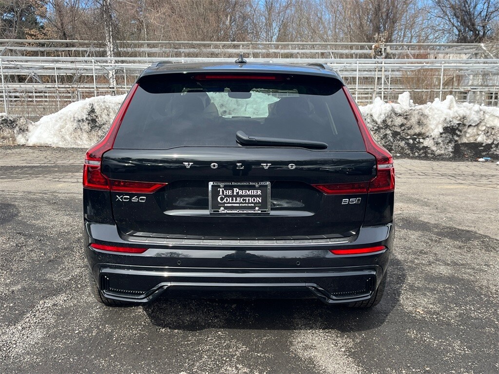 New 2026 Volvo XC60 B5 Plus SUV