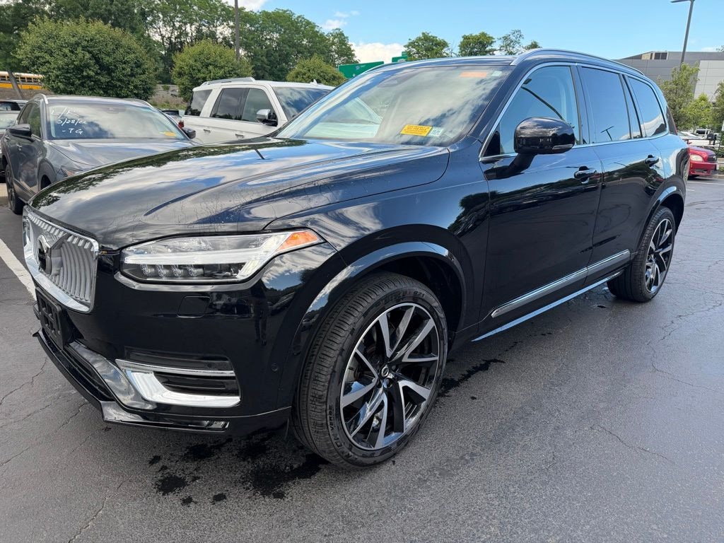 Used 2023 Volvo XC90 B5 AWD Plus SUV
