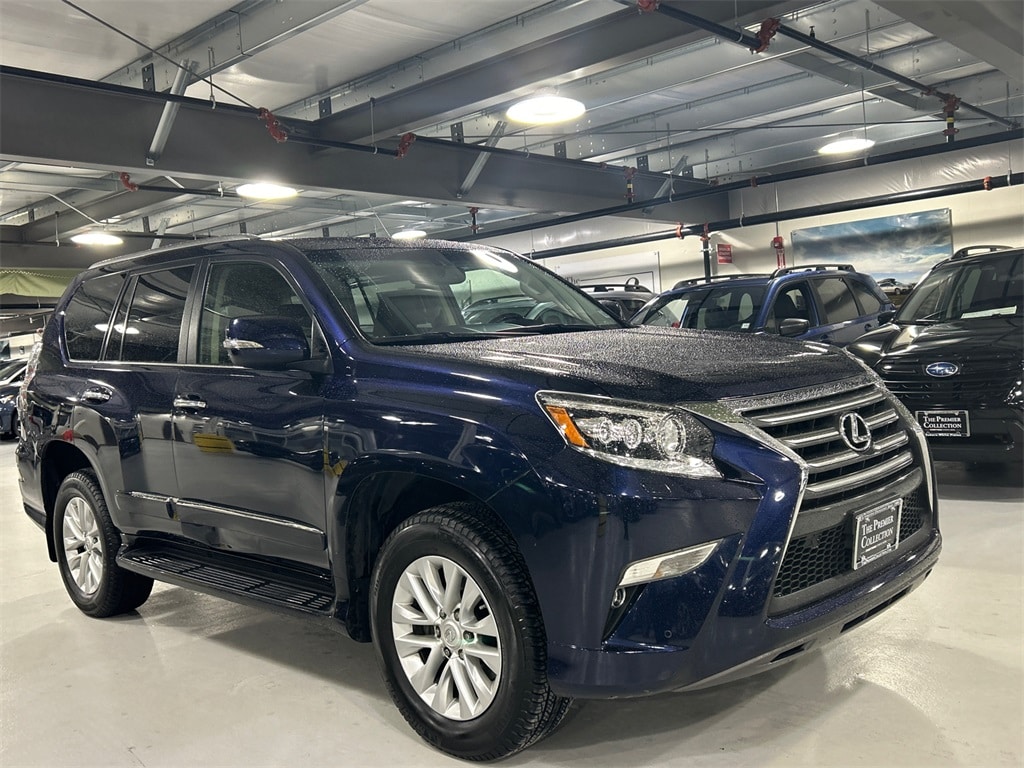 2017 Lexus GX Base's photo