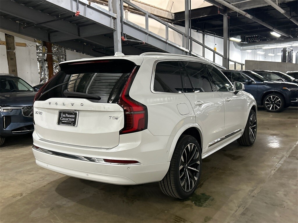 New 2026 Volvo XC90 plug-in hybrid T8 Ultra 7-Seater SUV