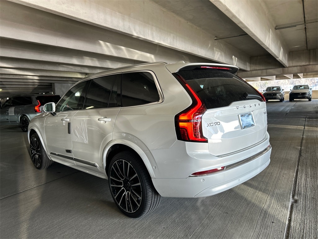 New 2026 Volvo XC90 B6 Plus 7-Seater SUV