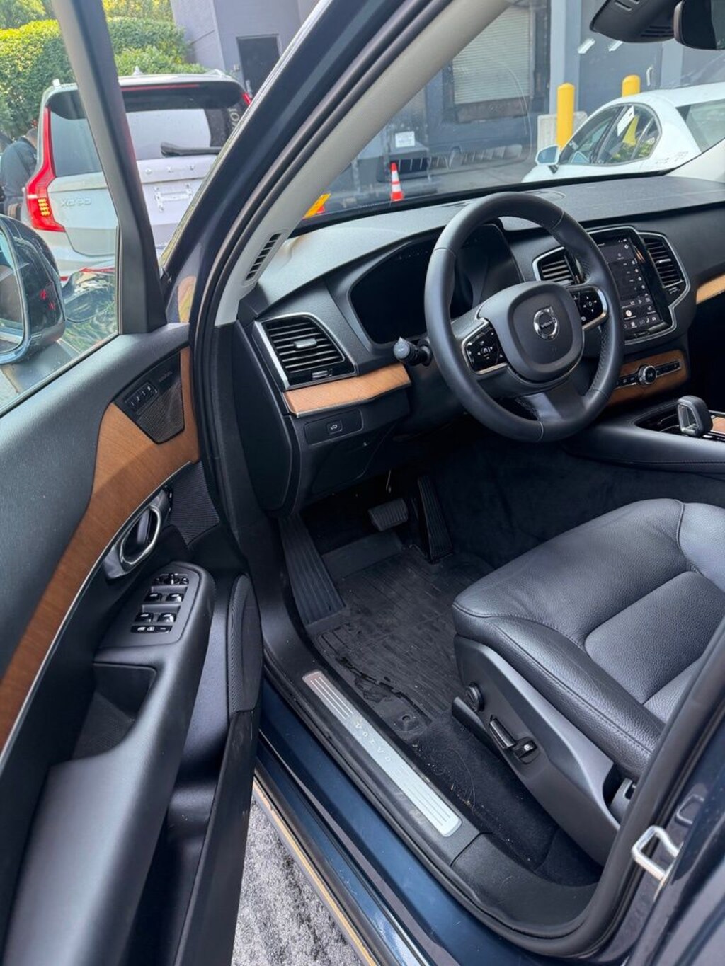 Used 2024 Volvo XC90 B6 Plus Bright 7-Seater SUV