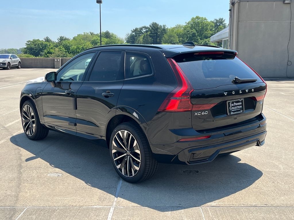 New 2026 Volvo XC60 plug-in hybrid T8 Ultra SUV