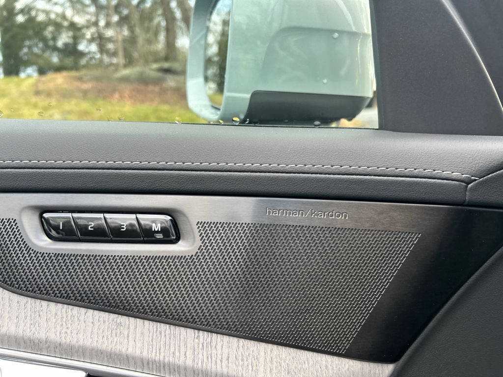 2026 Volvo XC90 Ultra - Photo 22