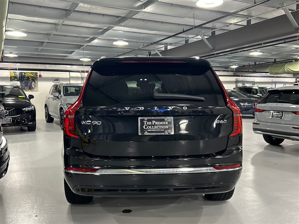 2025 Volvo XC90 Plus photo 3