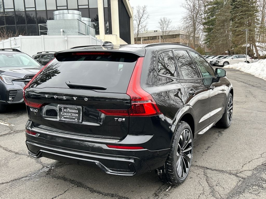 New 2026 Volvo XC60 plug-in hybrid T8 Ultra SUV
