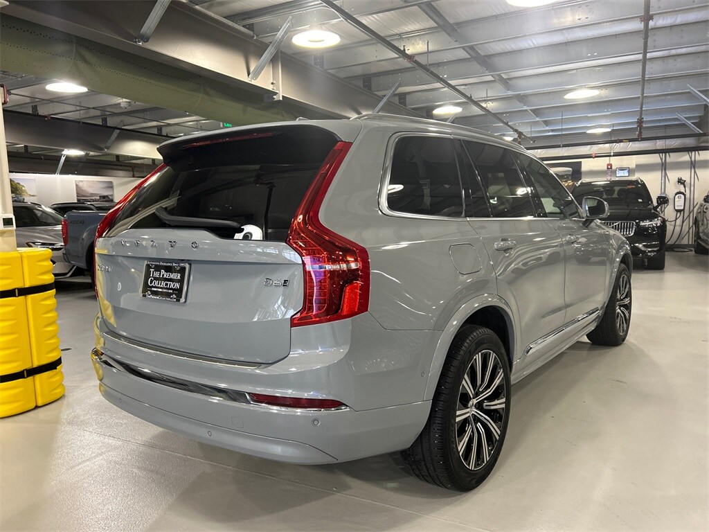 2024 Volvo XC90 Plus photo 2