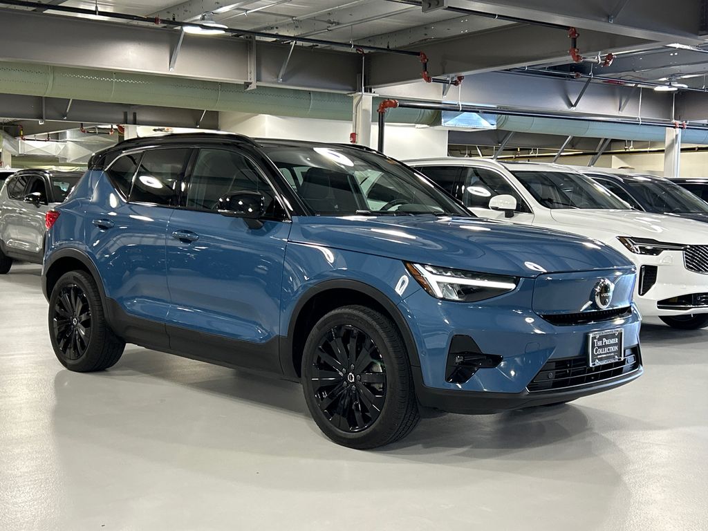 2023 Volvo XC40 Recharge Pure Electric
