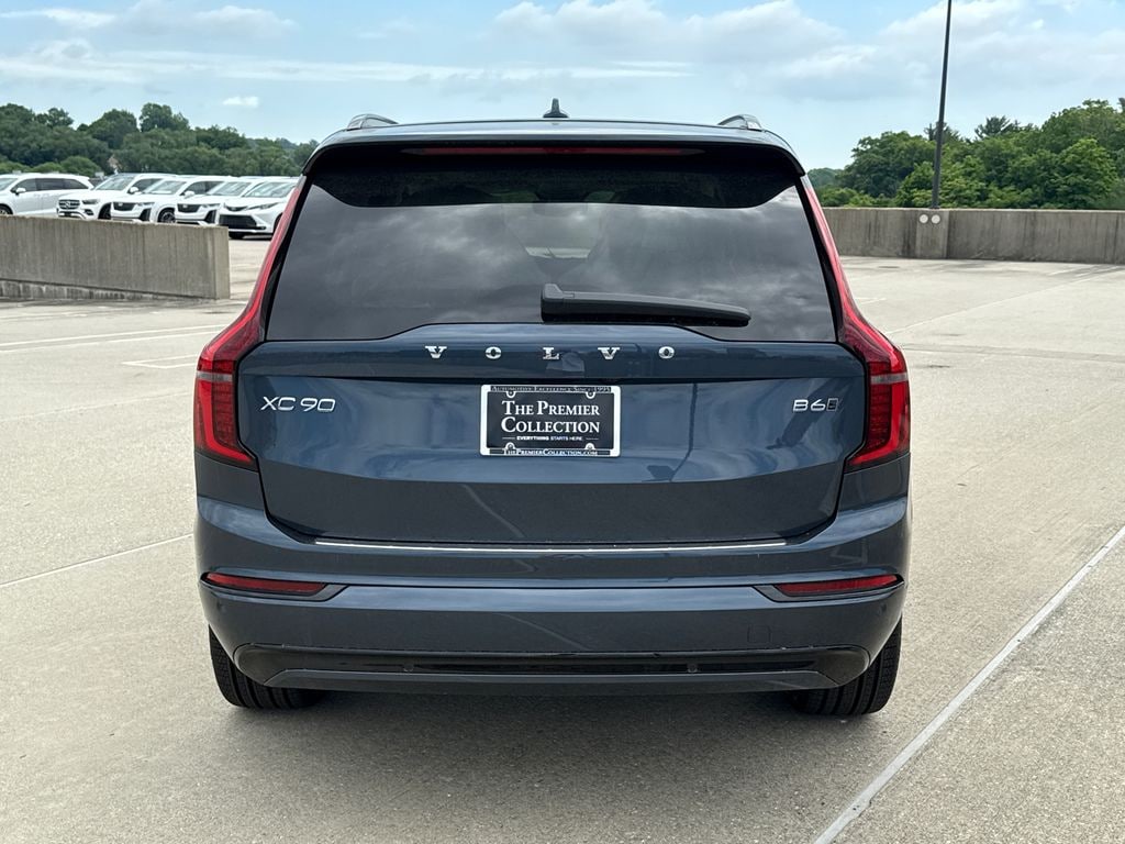 New 2026 Volvo XC90 B6 Ultra Dark Theme 7-Seater SUV
