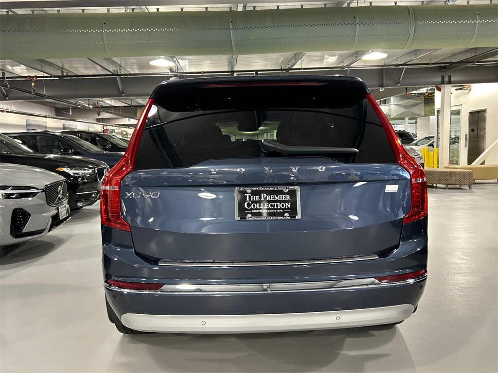 Certified 2022 Volvo XC90 Recharge Plug-In Hybrid T8 Inscription Extended Range 7P SUV