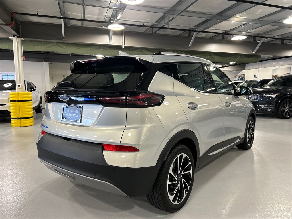 Used 2023 Chevrolet Bolt EUV Premier with VIN 1G1FZ6S07P4120406 for sale in Elmsford, NY