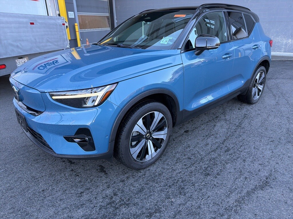 Certified 2023 Volvo XC40 Recharge Pure Electric Plus SUV