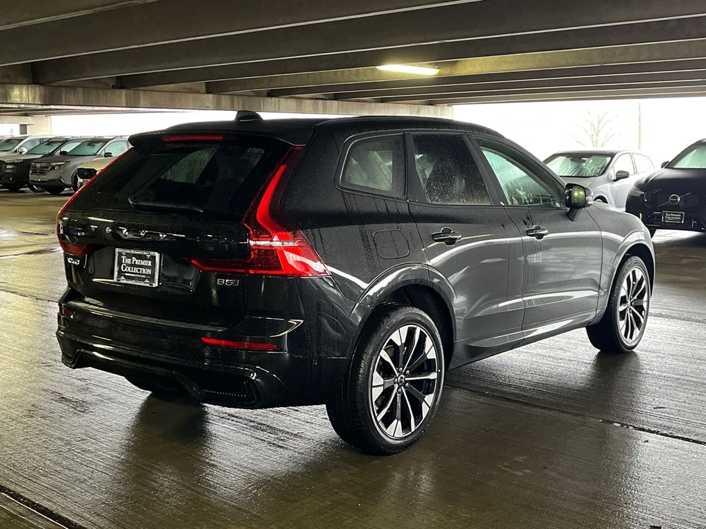 New 2026 Volvo XC60 B5 Plus SUV