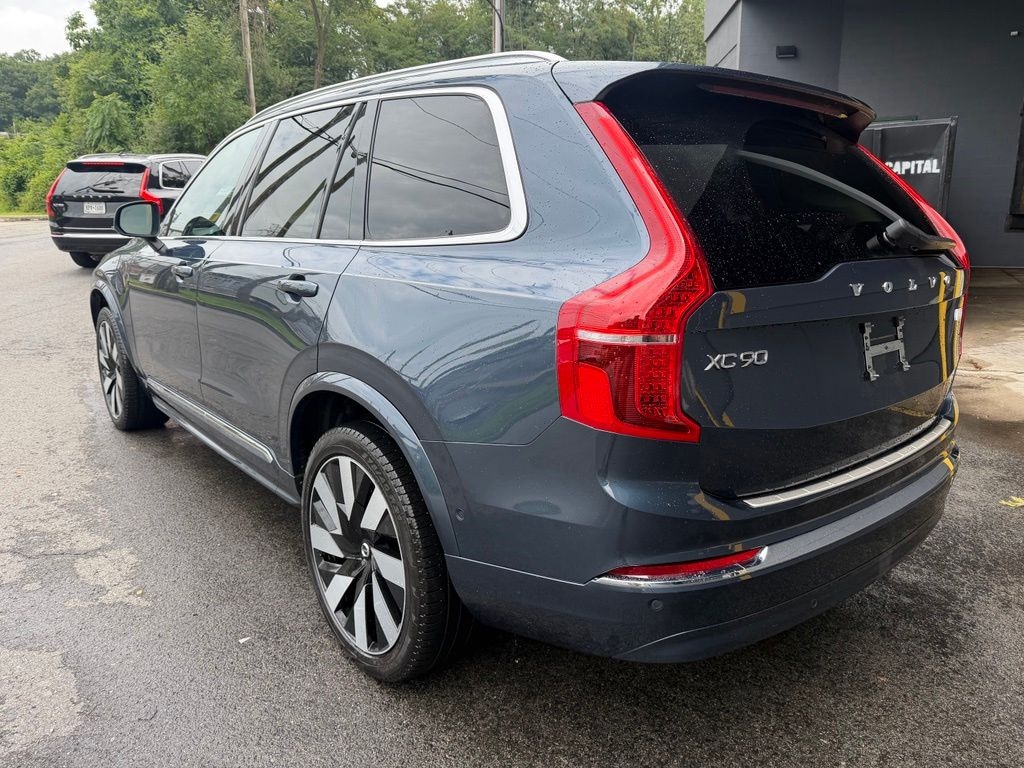 Used 2024 Volvo XC90 plug-in hybrid T8 Plus Bright 7-Seater SUV