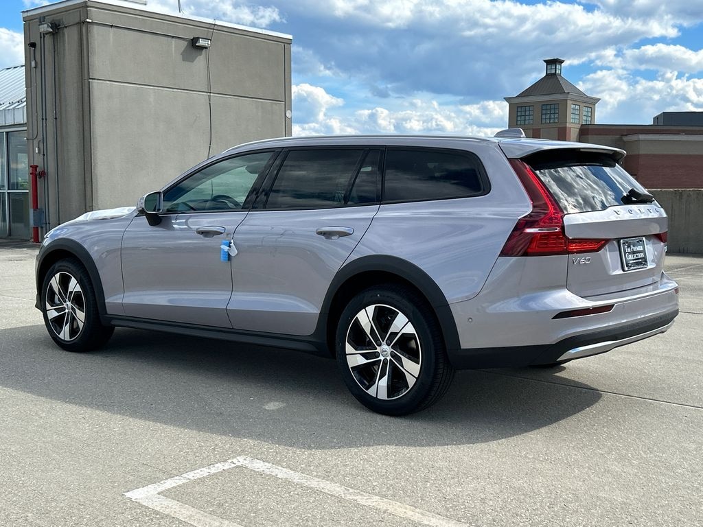 New 2026 Volvo V60 Cross Country B5 Plus Wagon