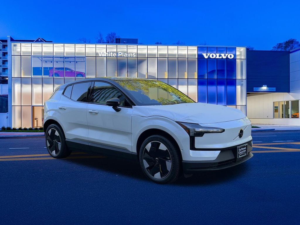 2026 Volvo EX30 Twin Motor Performance Ultra's photo