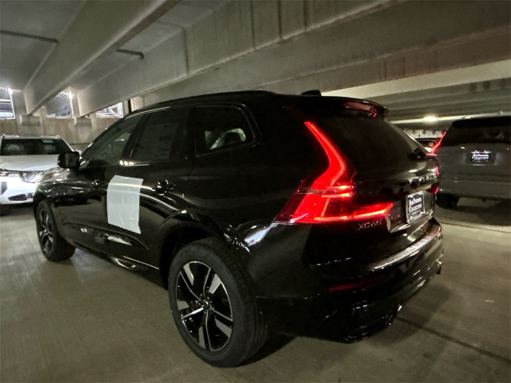 New 2026 Volvo XC60 B5 Plus SUV
