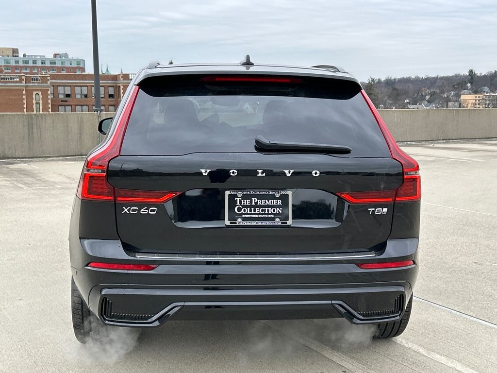New 2026 Volvo XC60 plug-in hybrid T8 Ultra SUV