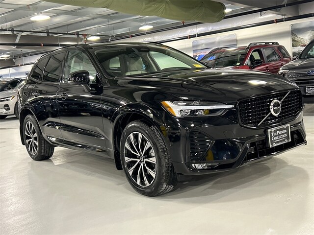 2023 Volvo XC60 B5 AWD Plus Dark SUV