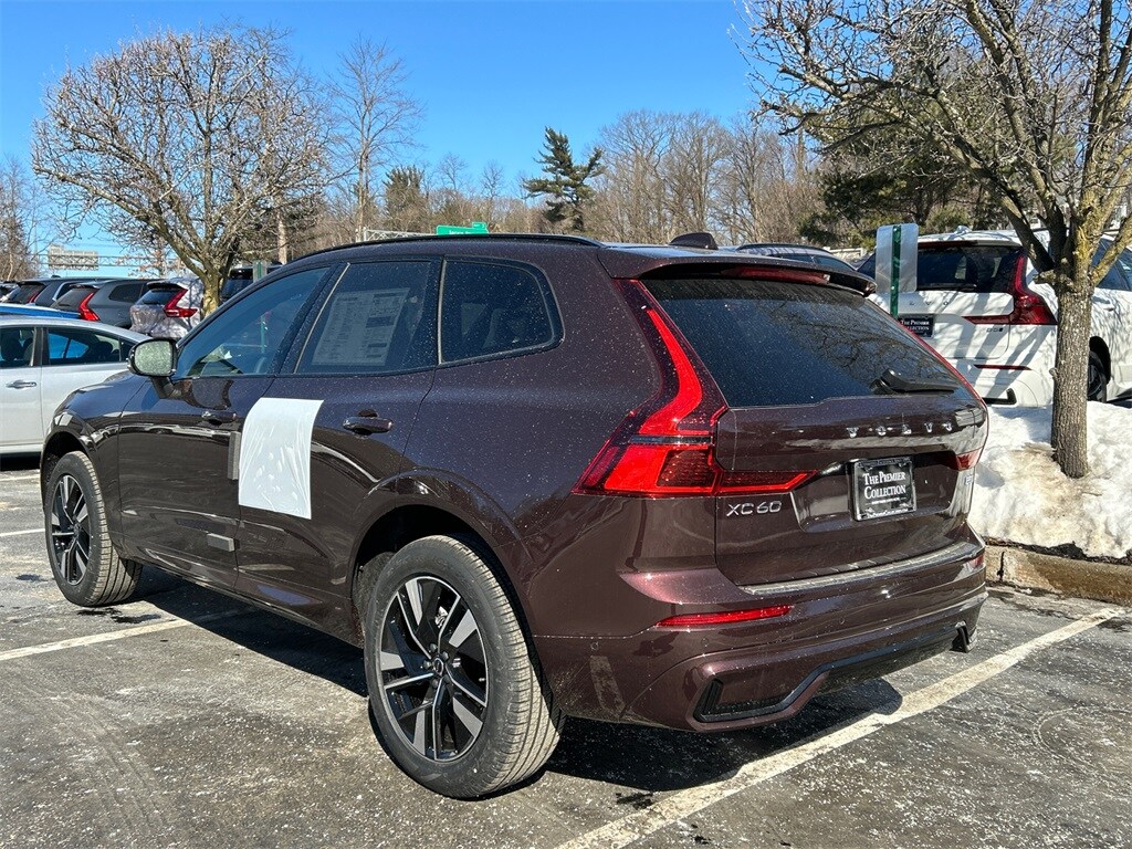 New 2026 Volvo XC60 B5 Plus SUV