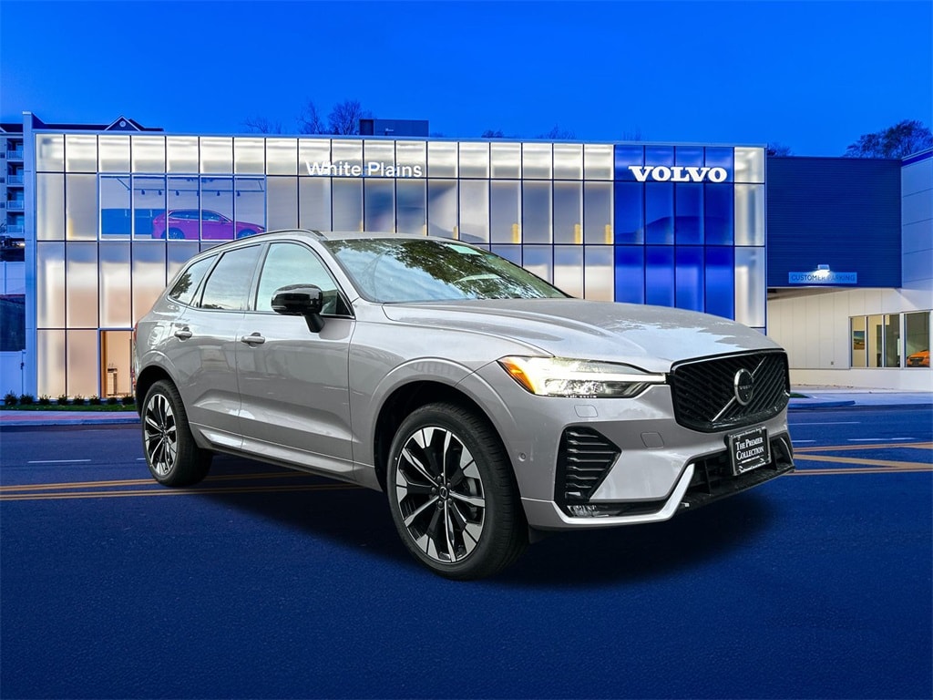 2026 Volvo XC60 Plus's photo