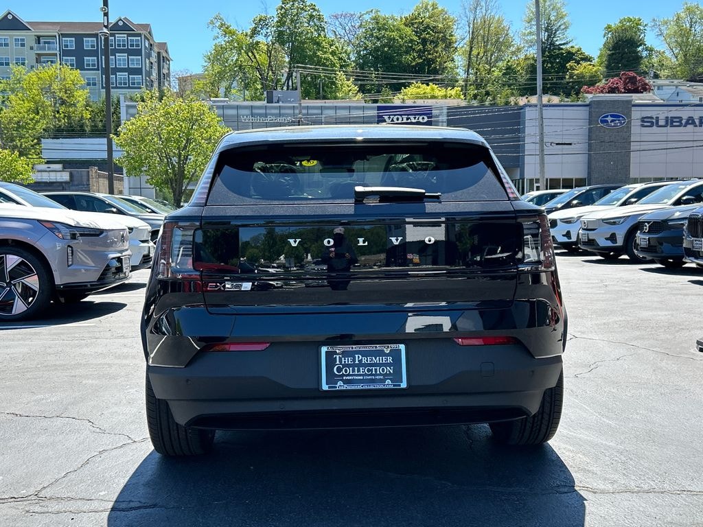 New 2026 Volvo EX30 Twin Motor Ultra SUV