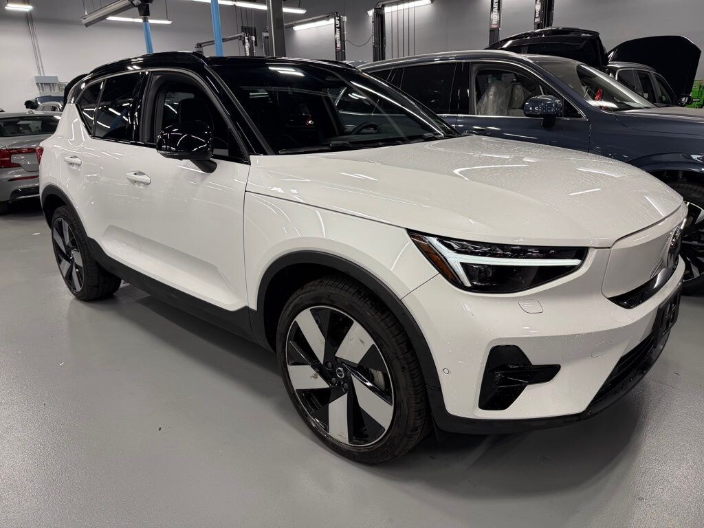 Used 2023 Volvo XC40 Recharge Pure Electric Ultimate SUV